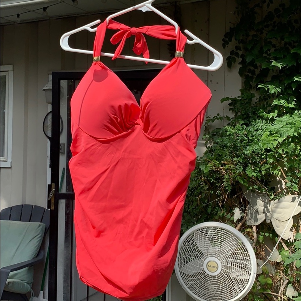 Victoria’s Secret Tankini Size 38D